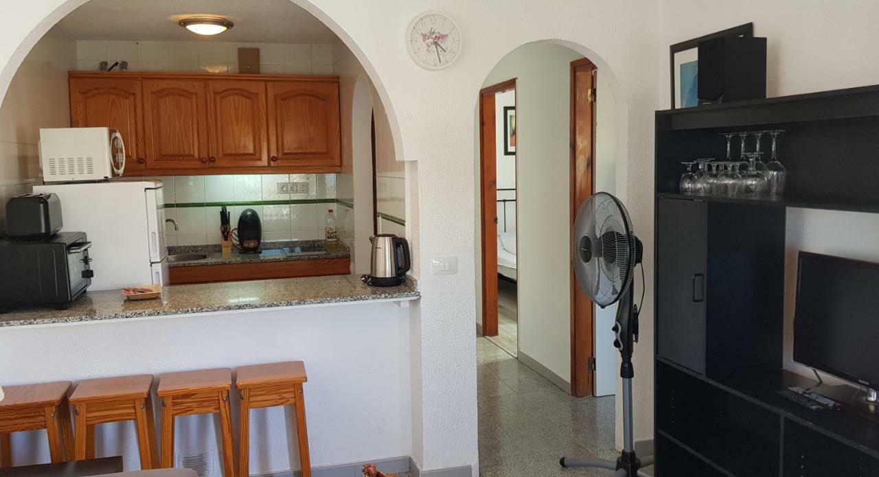 Two Bedroom Apartment 2 Min From Beach Моган Екстер'єр фото